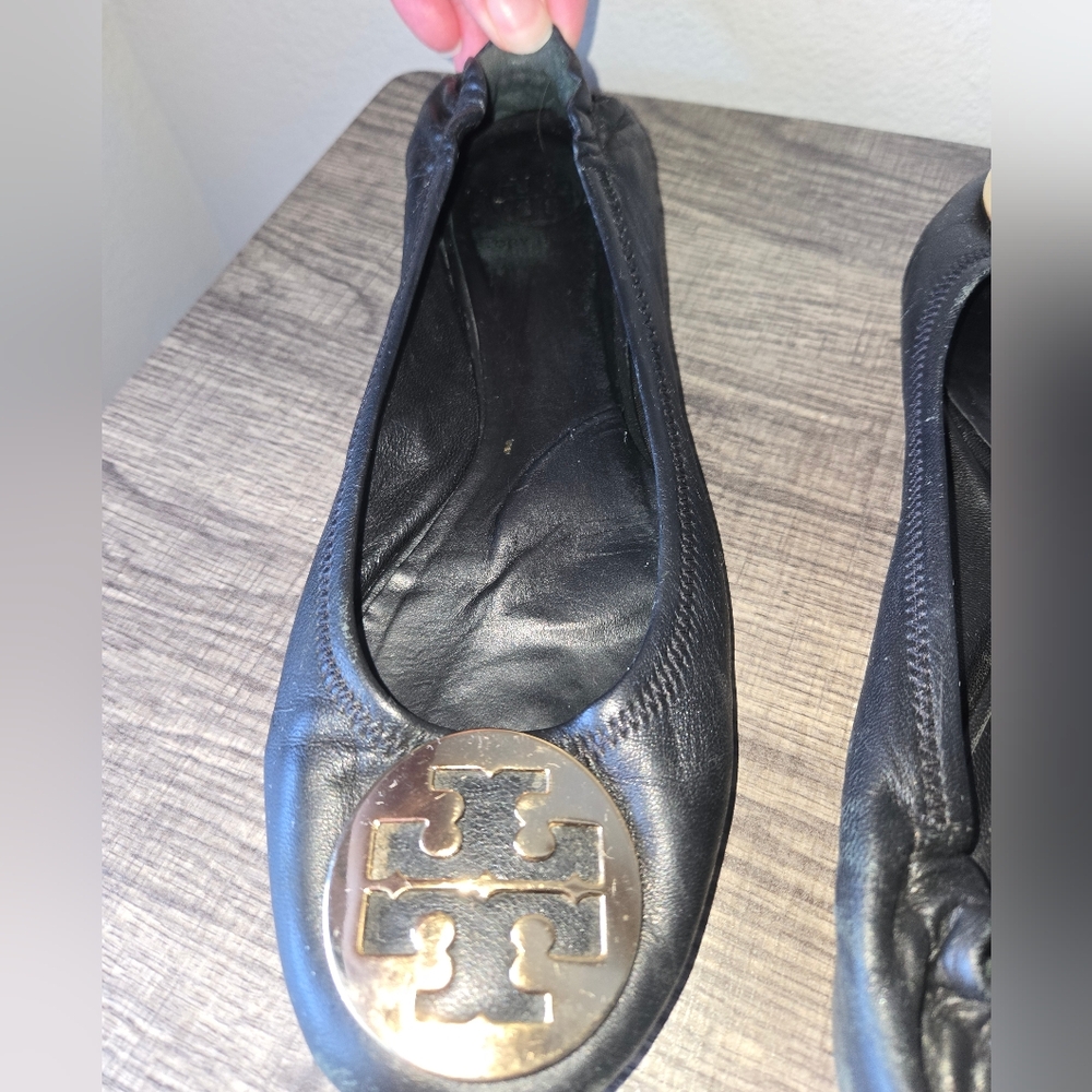 Tory Burch Black Leather Ballet Flats, Size 9M - Picture 11 of 16